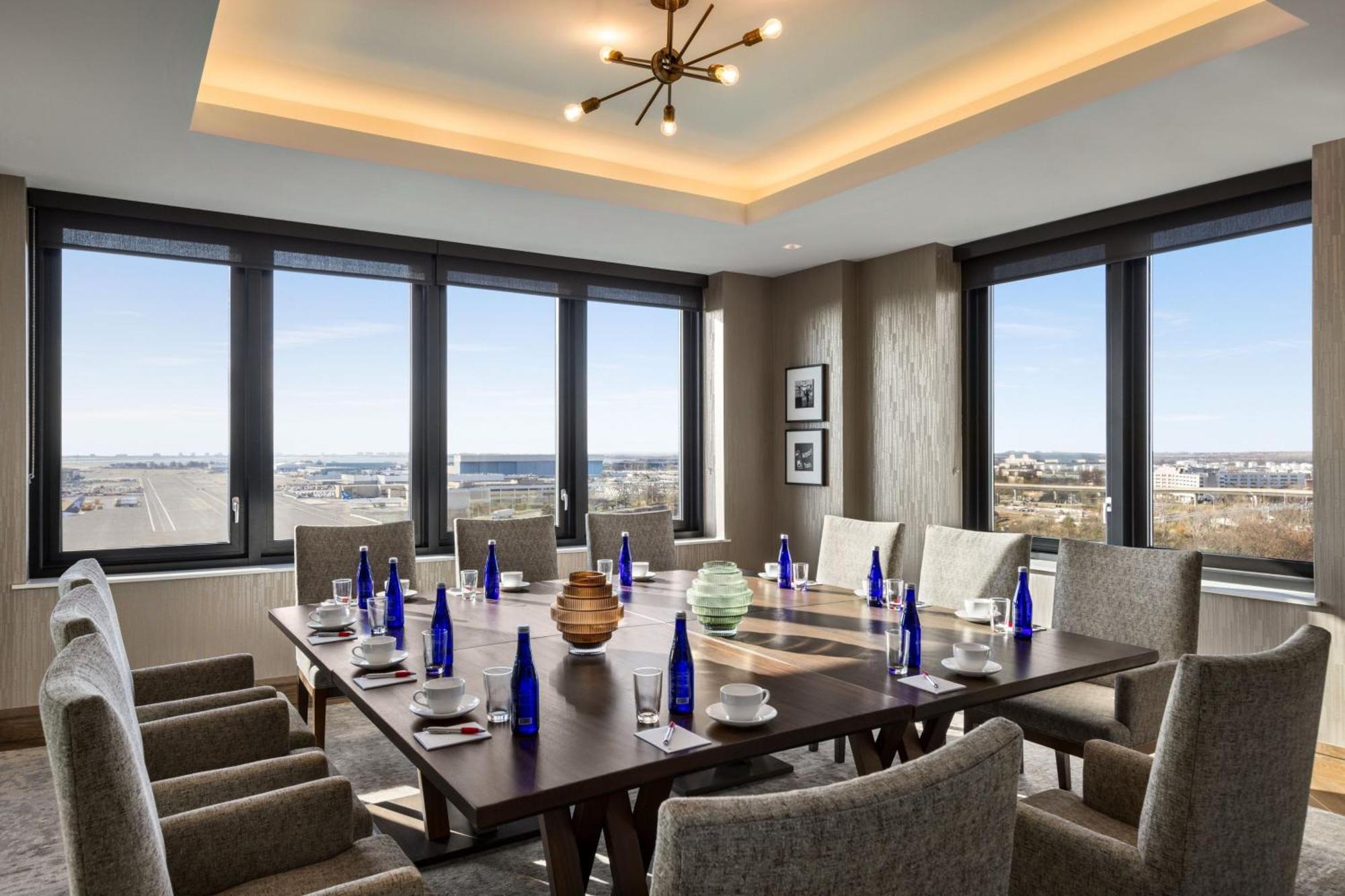 Hotel Marriott New York Jfk Airport Esterno foto