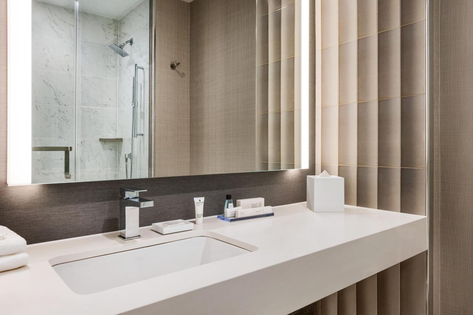 Hotel Marriott New York Jfk Airport Esterno foto