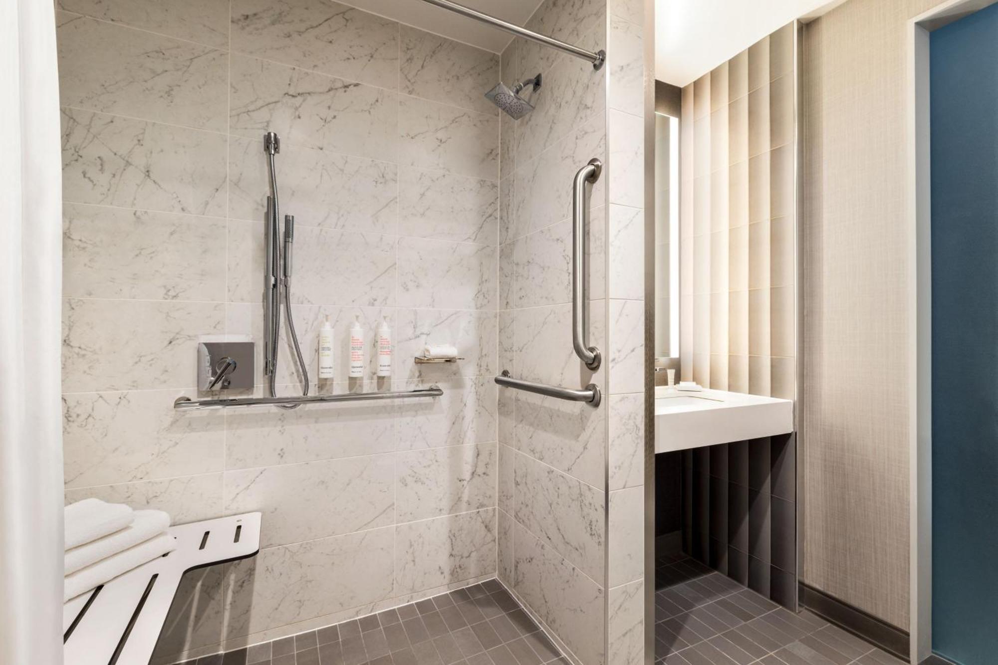 Hotel Marriott New York Jfk Airport Esterno foto